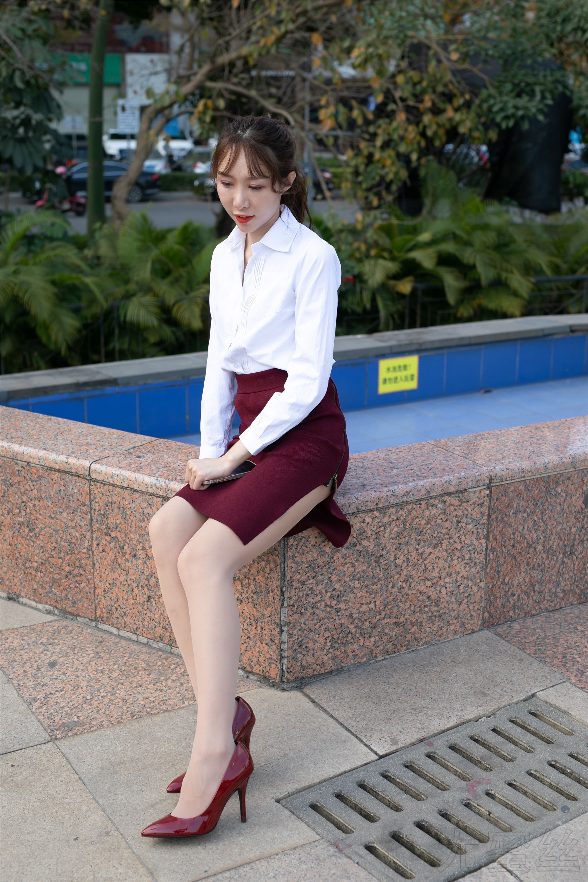 尤蜜丝 穿搭写真 NO.042